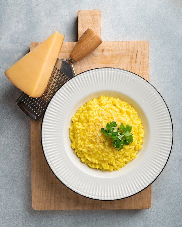 Come si prepara il risotto alla zucca con amaretti sbriciolati?